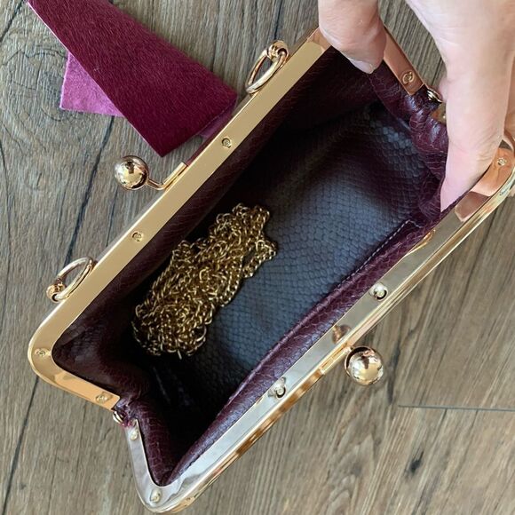 Burgundy Handmade Real hair-on Cowhide Kisslock Clutch/Crossbody & 2 Chains - Picture 14 of 16